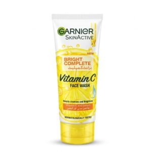 Garnier Bright Complete Vitamin C Face Wash 100ml